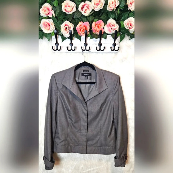 Jones New York JonesWear Stretch Cropped Blazer Jacket - Picture 1 of 5